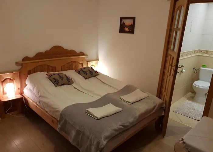 Polakowka בית אירוח פורונין